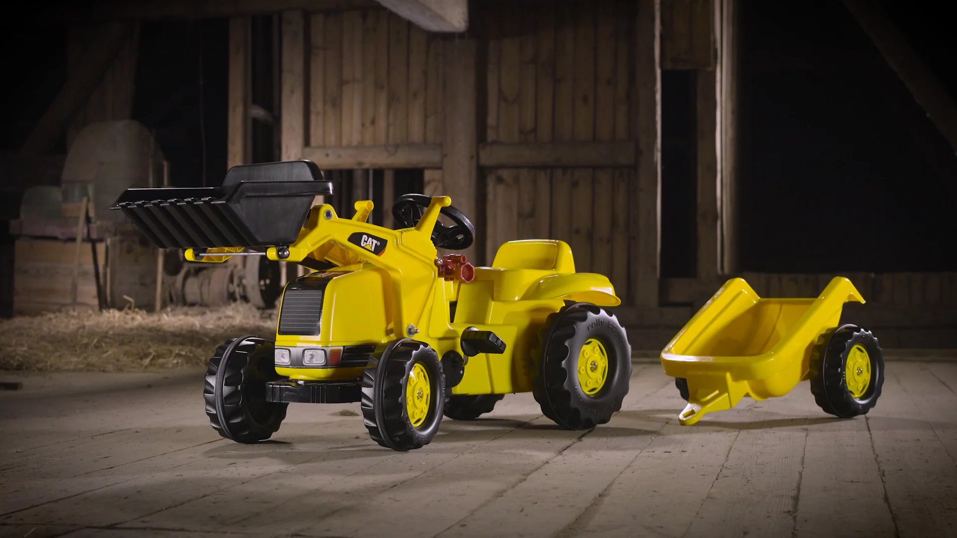Cat® Ride-On Tractor w/Trailer