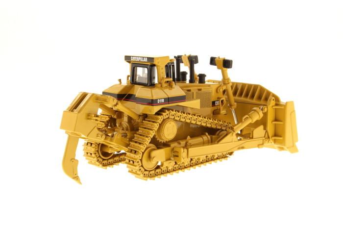 1:50 Core Classic D11R Track Type Tractor